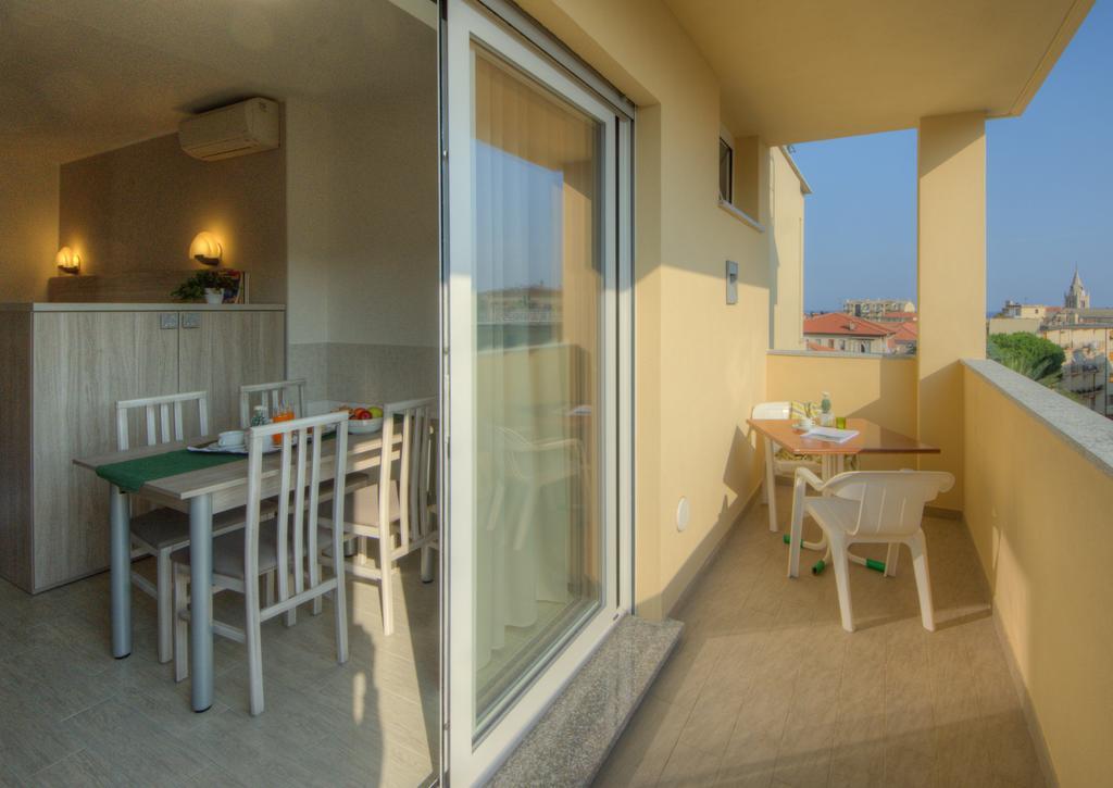 Hotel Residence La Palma Finale Ligure Exterior photo